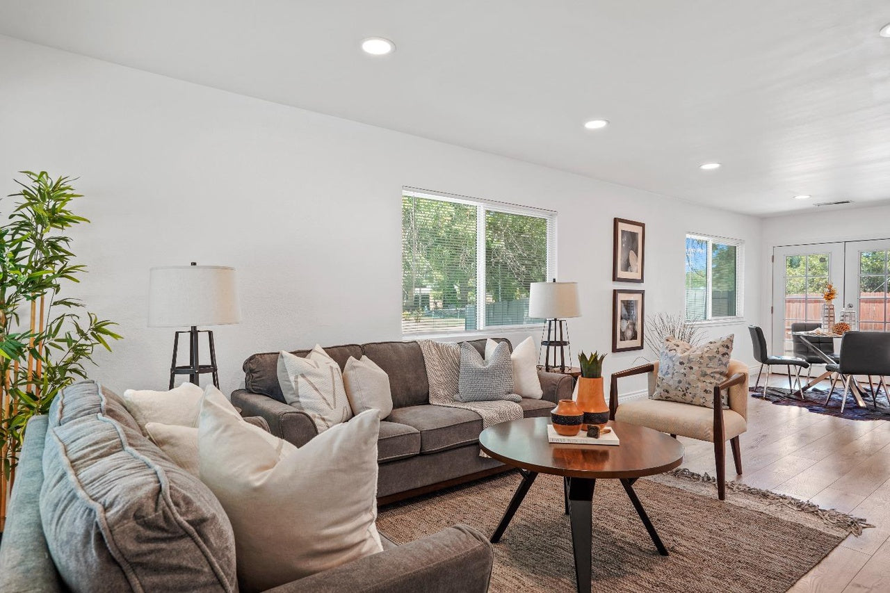 Fallis_Cir_Sacramento2