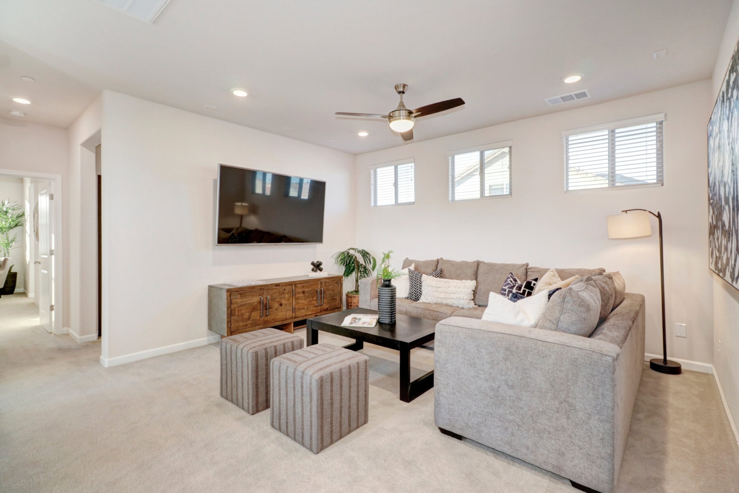 Fenway_Cir_Rocklin_10