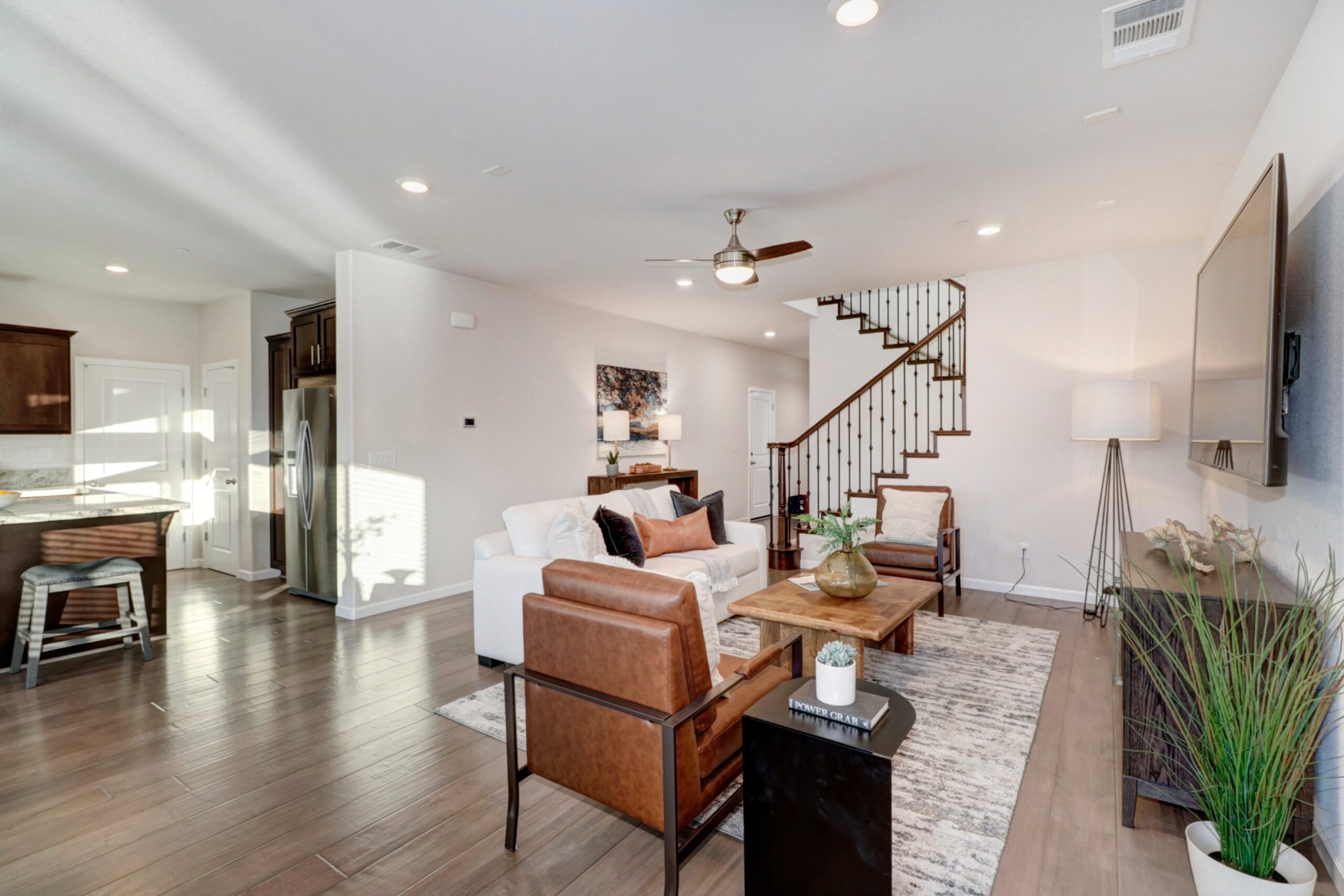 Fenway_Cir_Rocklin_5