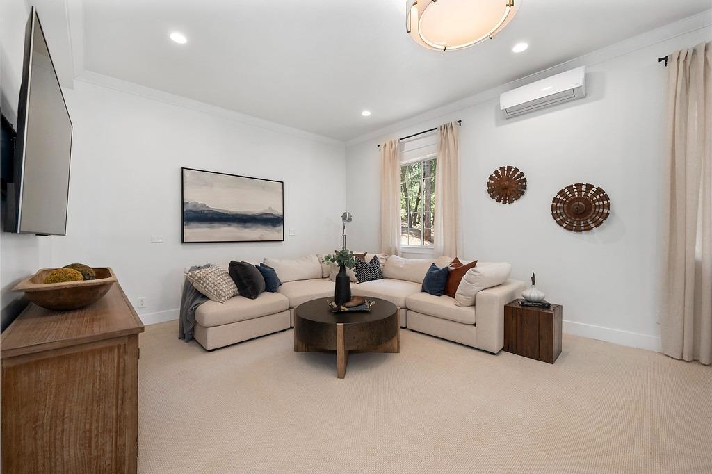 Five_Oak_Dr_Meadow_Vista_3
