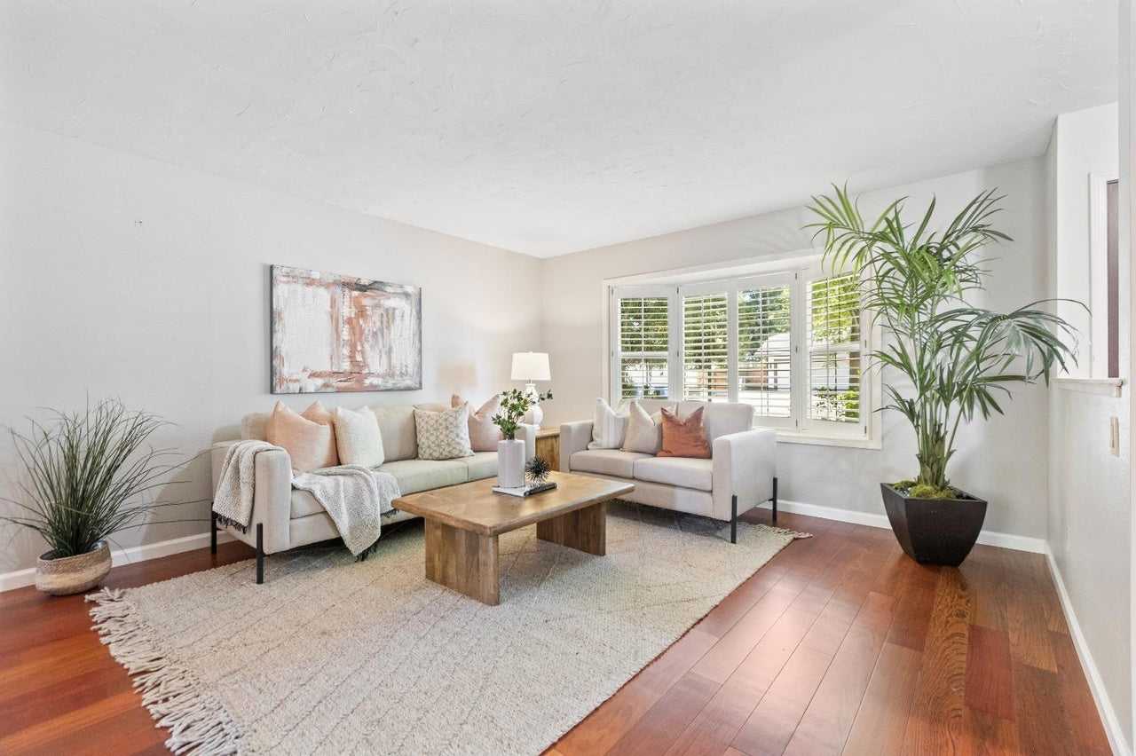 Flowerwood_Sacramento_1