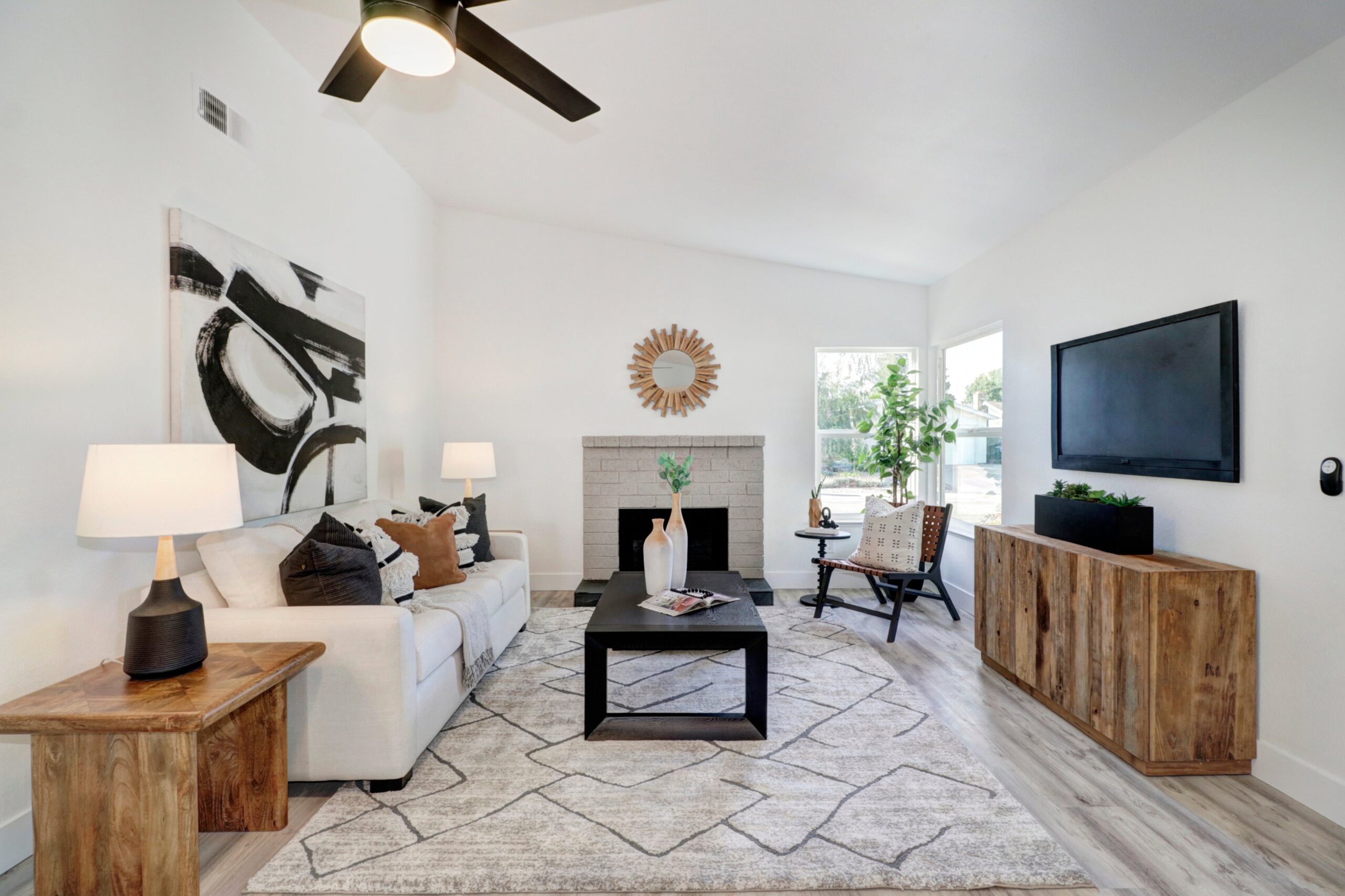 Glenrio_Way_Sacramento_1