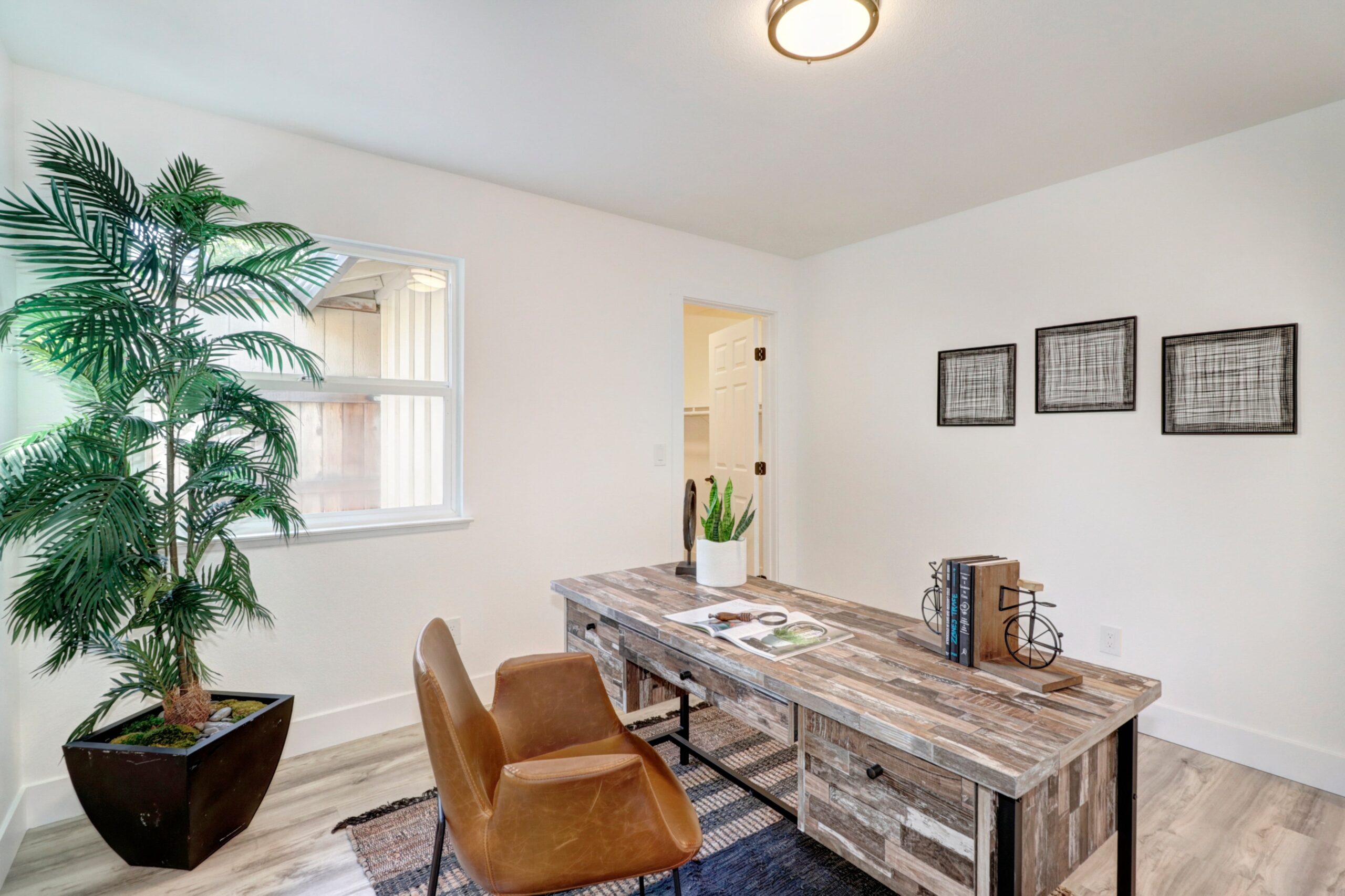 Glenrio_Way_Sacramento_6