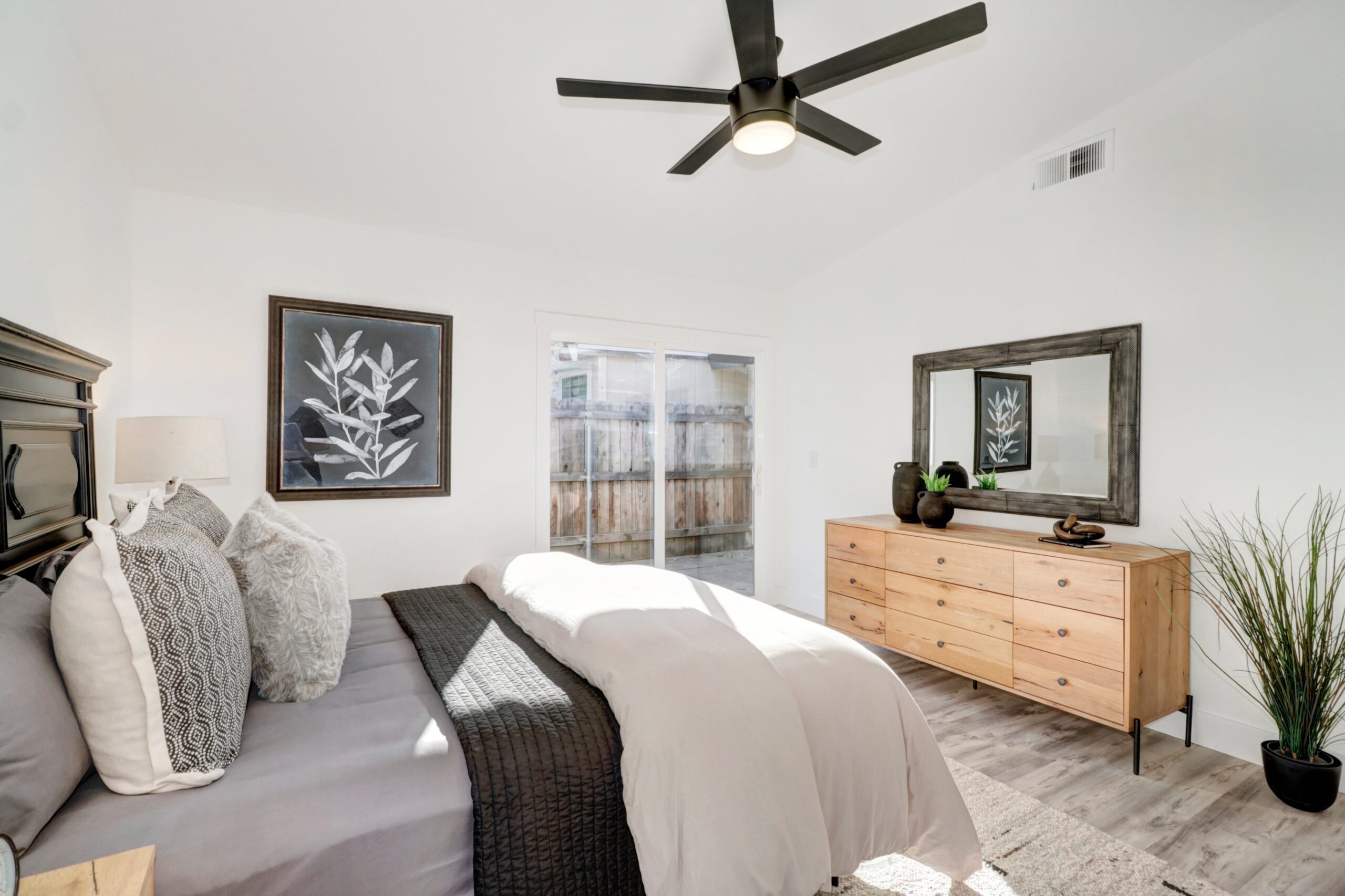 Glenrio_Way_Sacramento_8