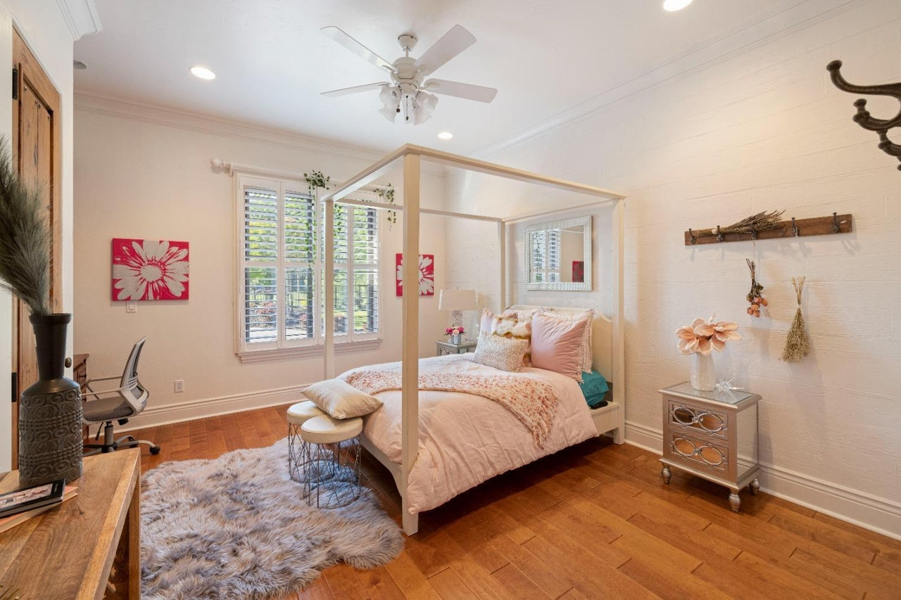 Golden_Gate_Ave_Orangevale_6