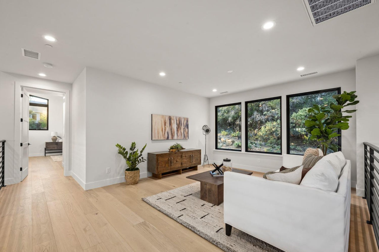 Grand_Knoll_Dr_Meadow_Vista_8