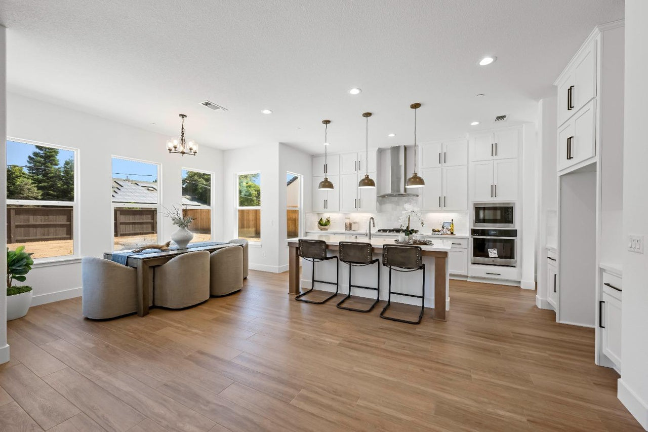 Grove_Cir_Loomis_11