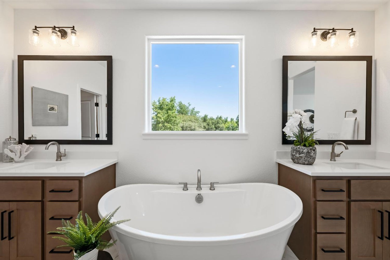 Grove_Cir_Loomis_9