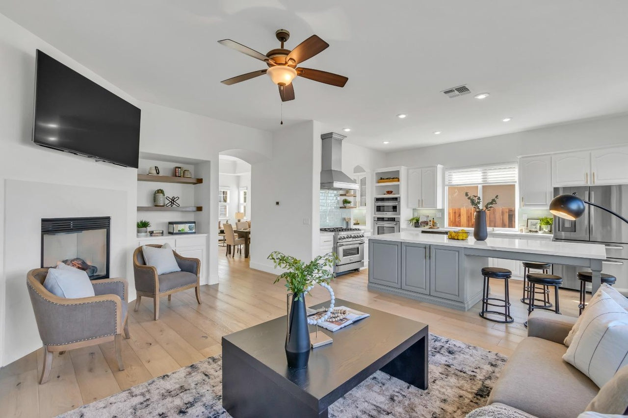 Halverson_Way_Roseville_3