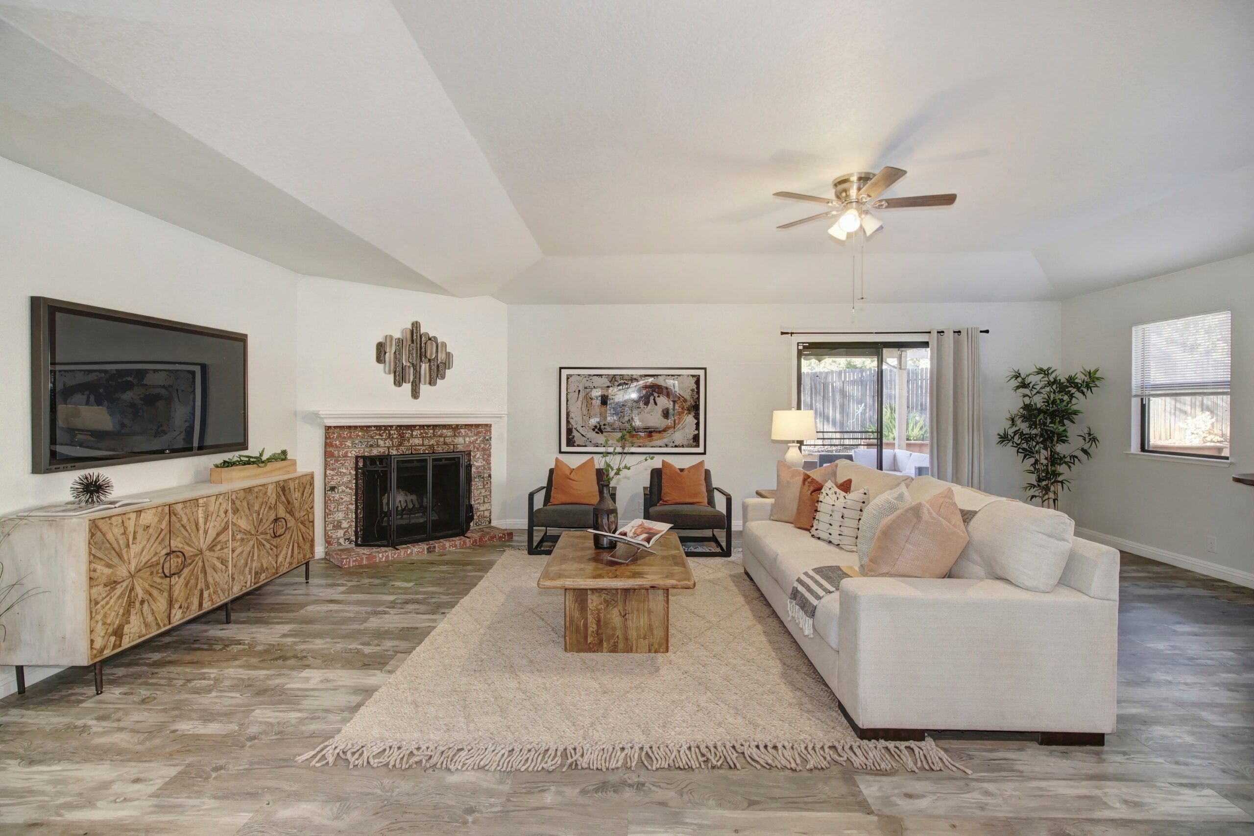 Hazel_Hill_Ct_Orangevale_1