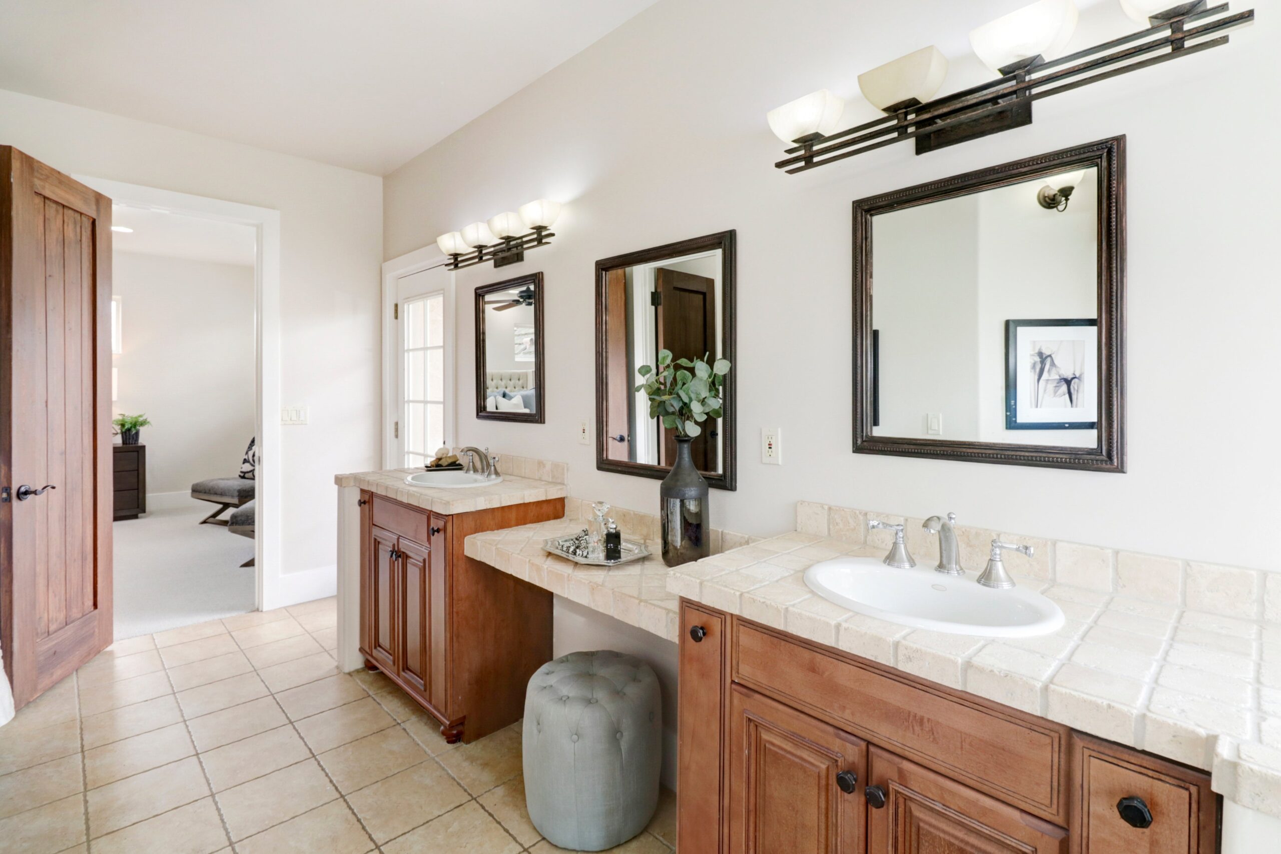 Hensley_Cir_El_Dorado_Hills-03