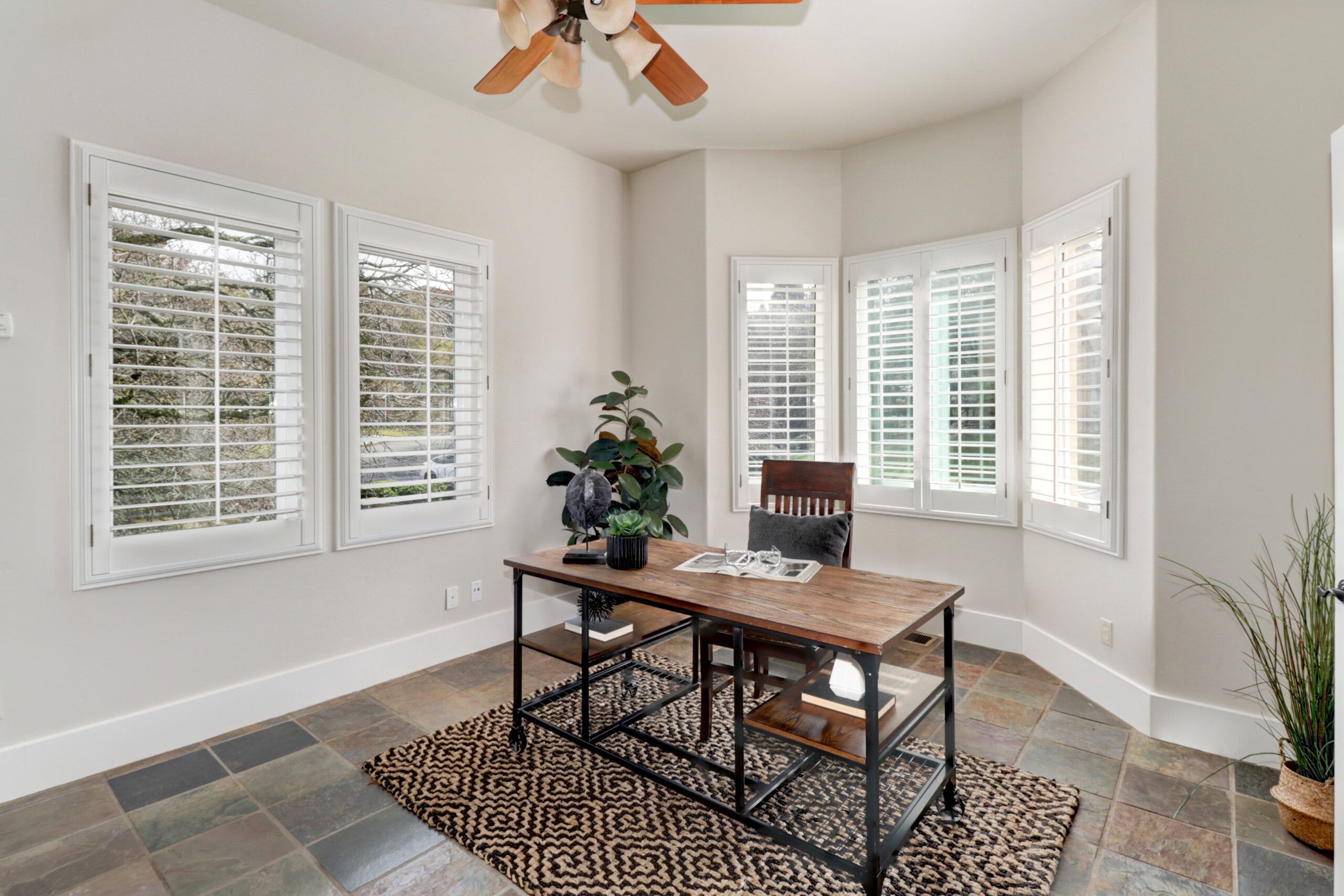 Hensley_Cir_El_Dorado_Hills-16