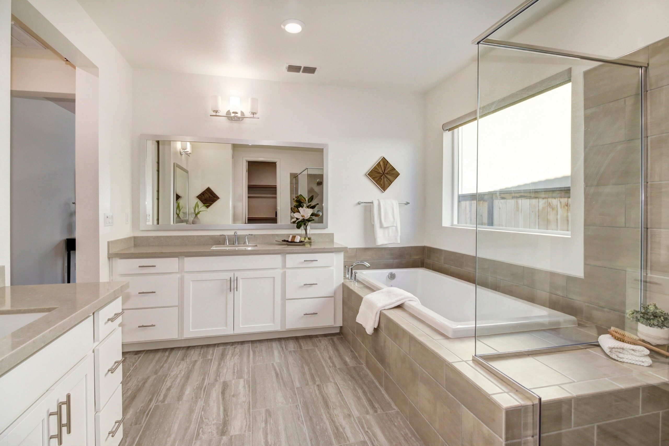 Hummingbird_Cir_Folsom_12
