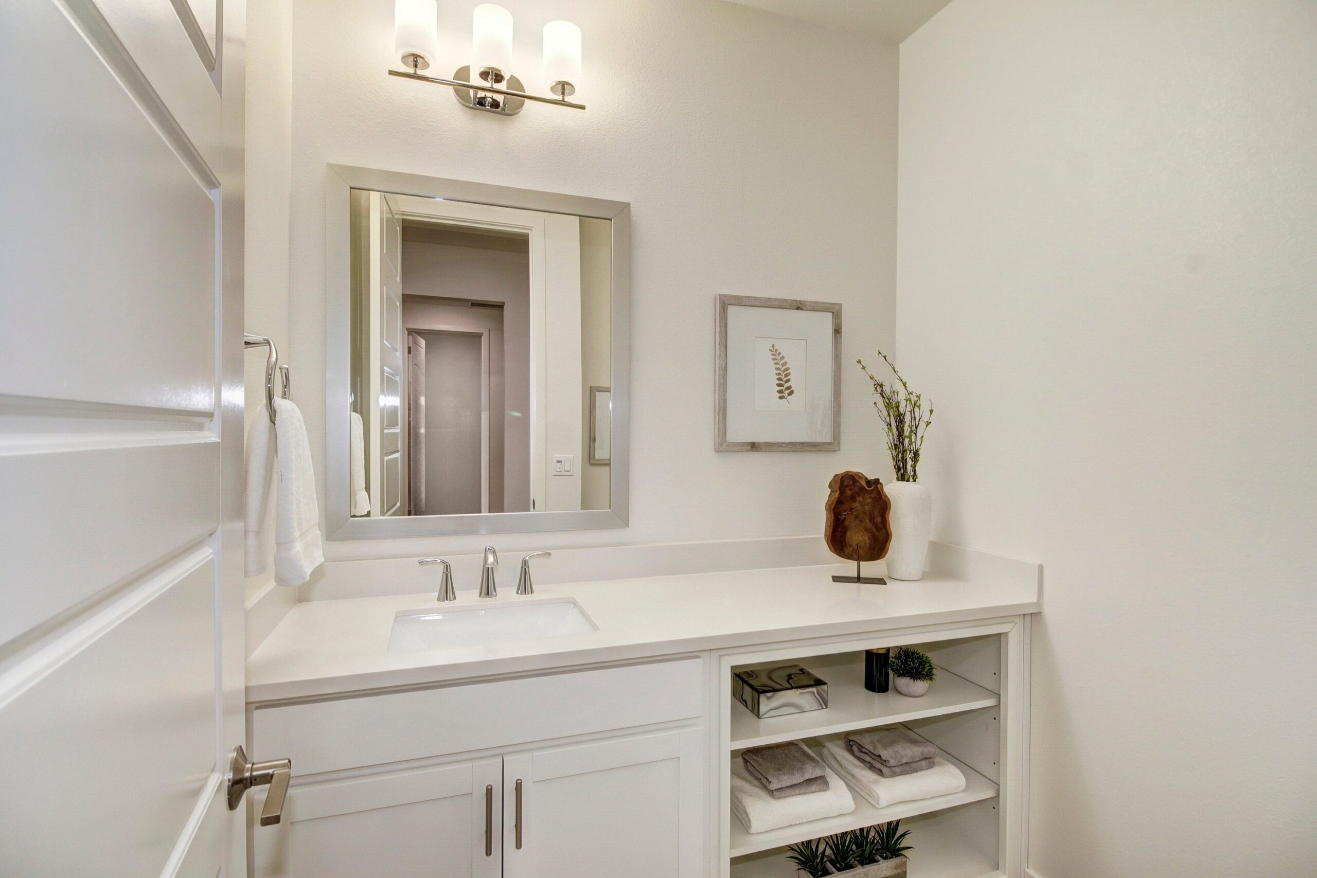 Hummingbird_Cir_Folsom_15