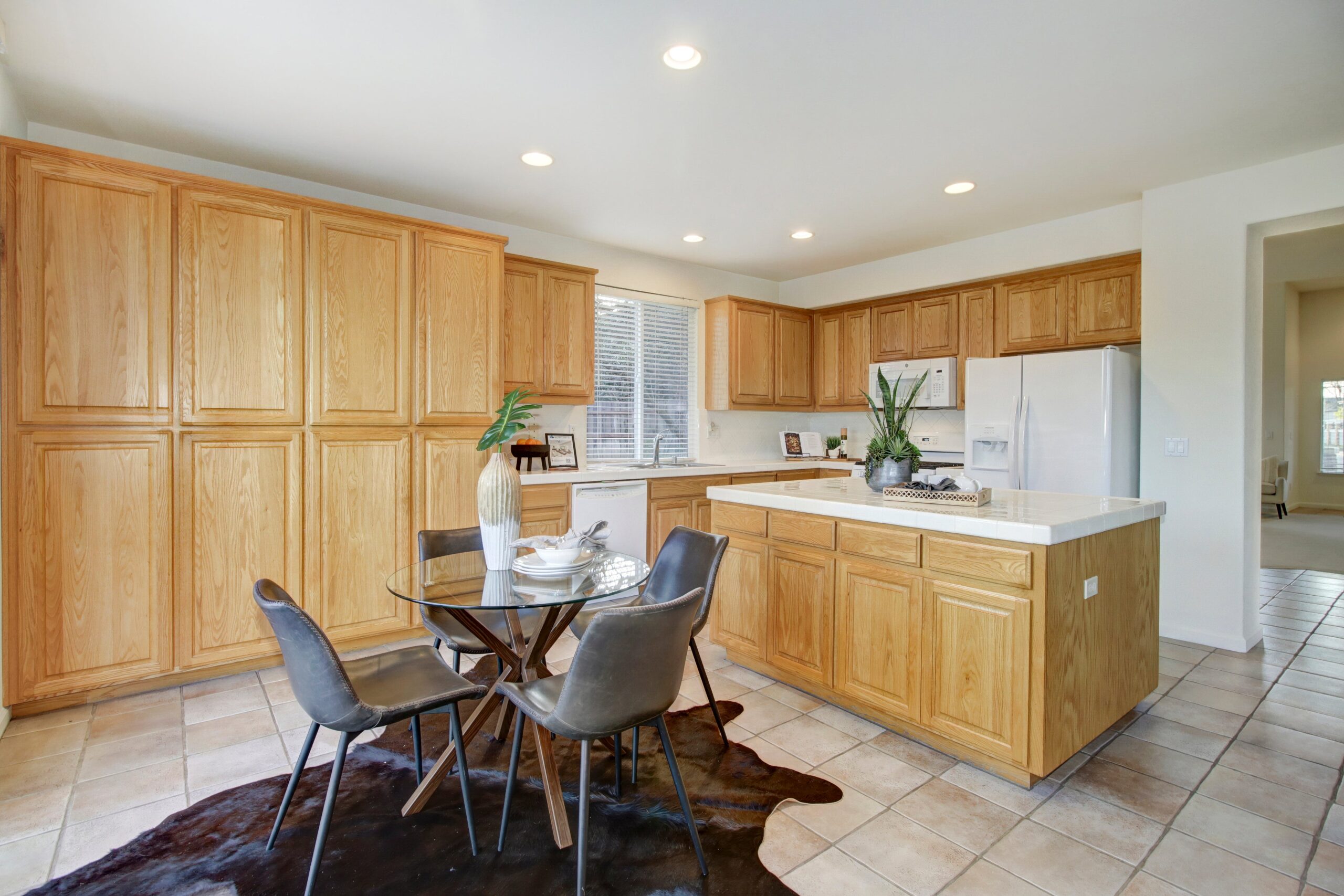Hyde_Park_Cir_Antelope_8