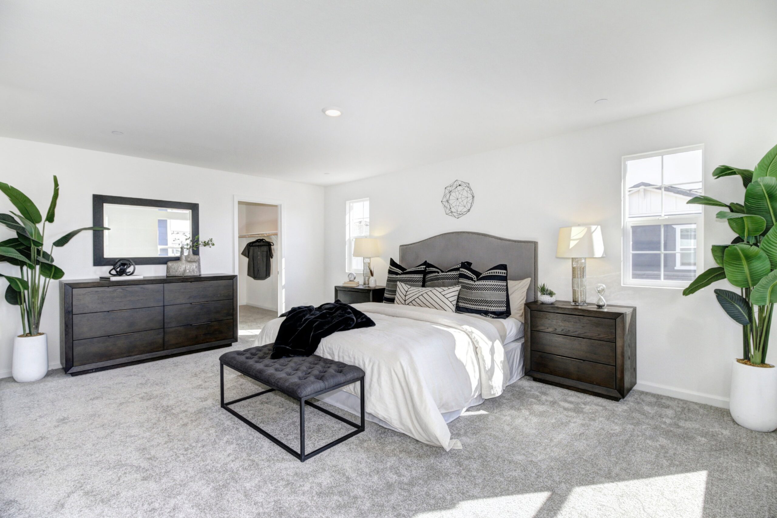 Joecy_Way_Elk_Grove_7