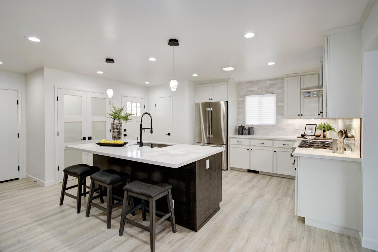 Joseph_Ave_Sacramento_9
