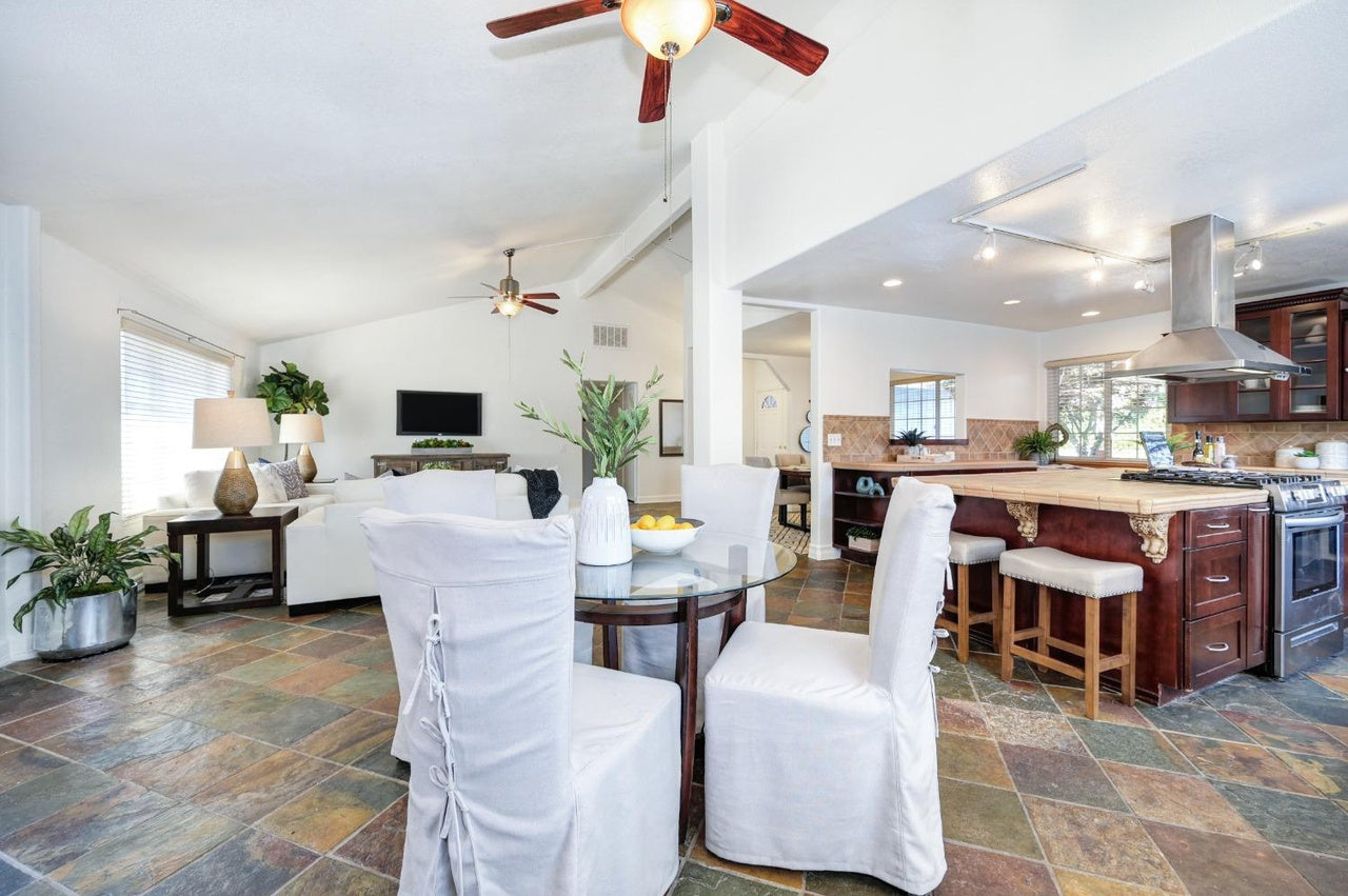 Kifisia_Way_Fair_Oaks_10