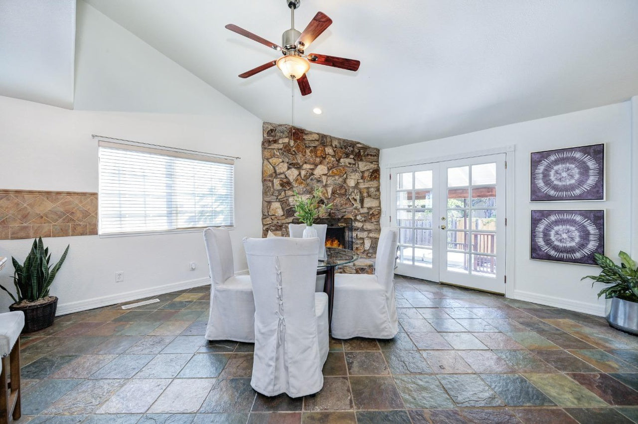 Kifisia_Way_Fair_Oaks_9