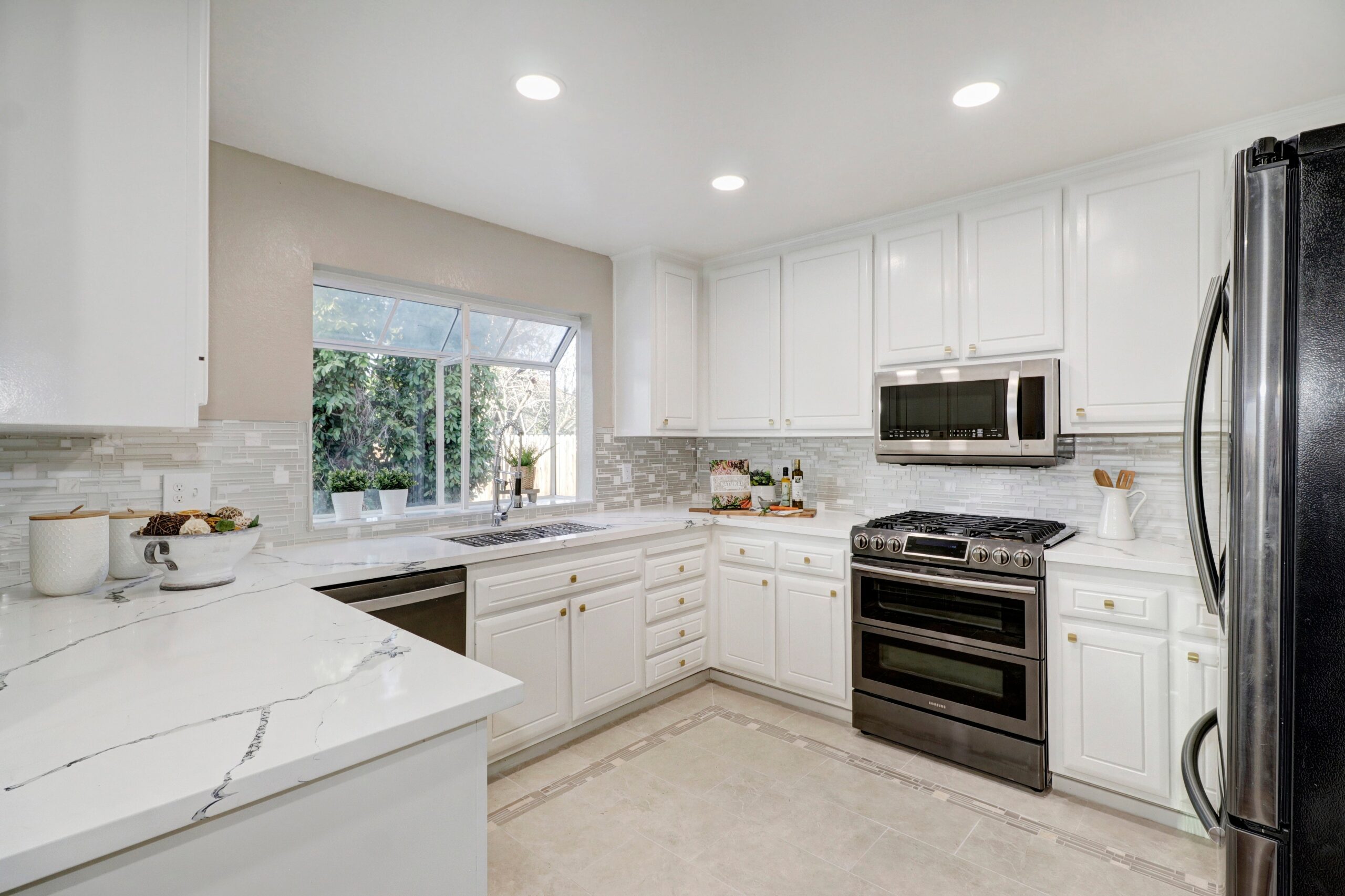Laguna_Oaks_Dr_Elk_Grove_11