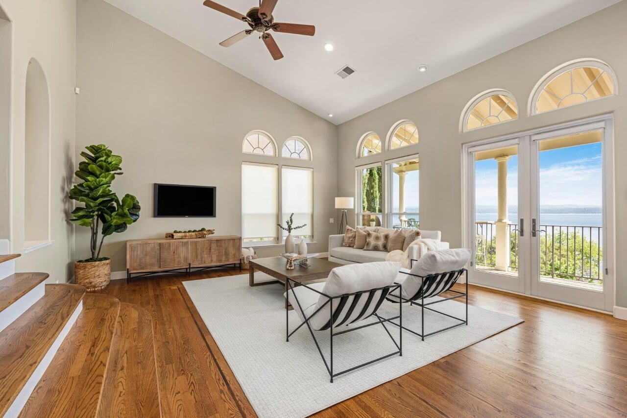 Lakeshore Dr, Granite Bay | Blushing Geek