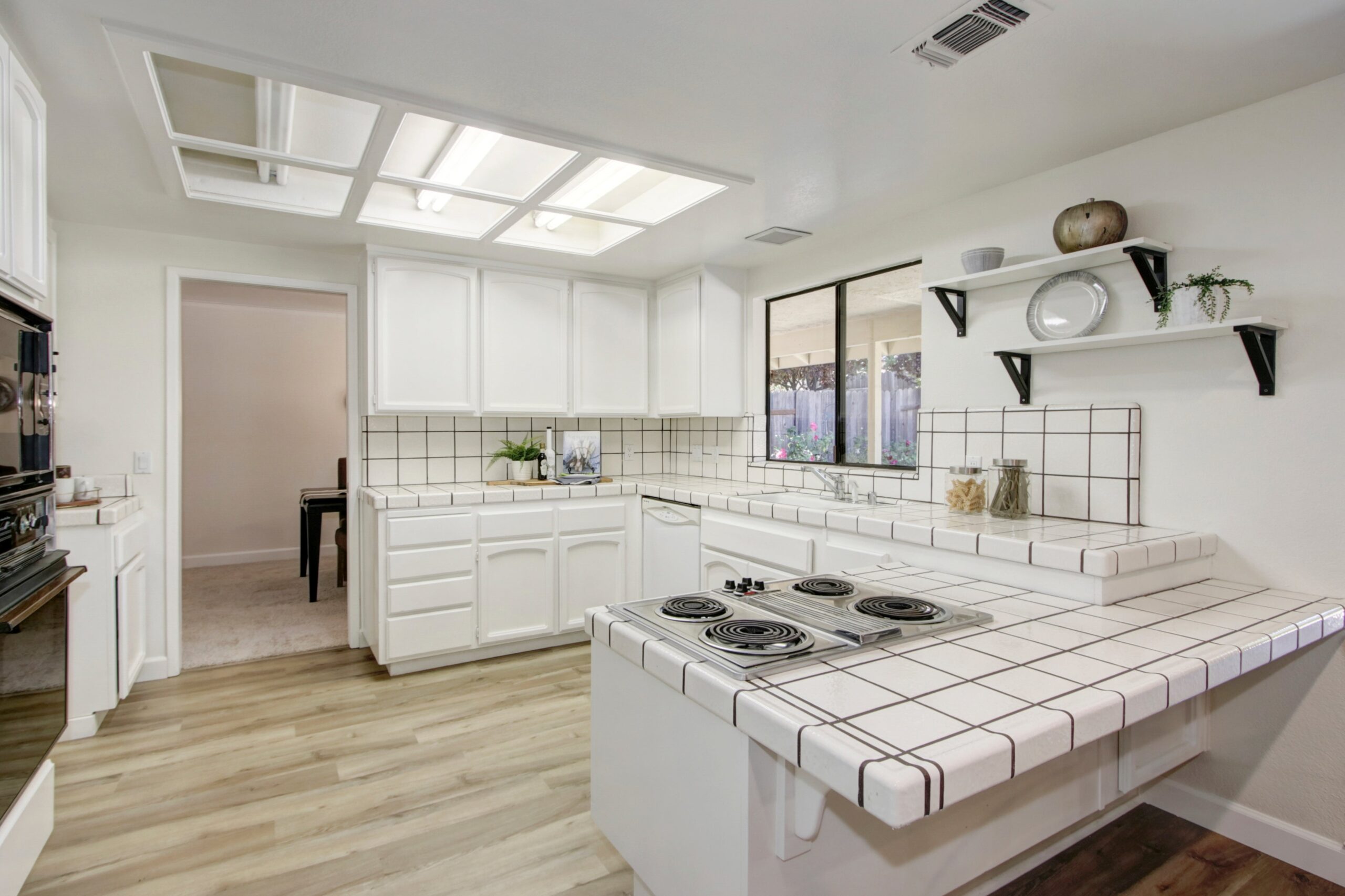 Larkin_Dr_Roseville_4