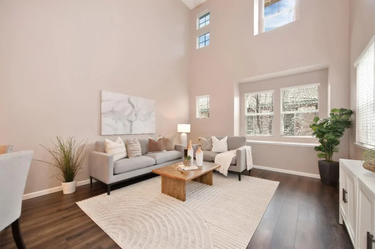 Luxury Home Staging | Leiper Loop Lincoln 1