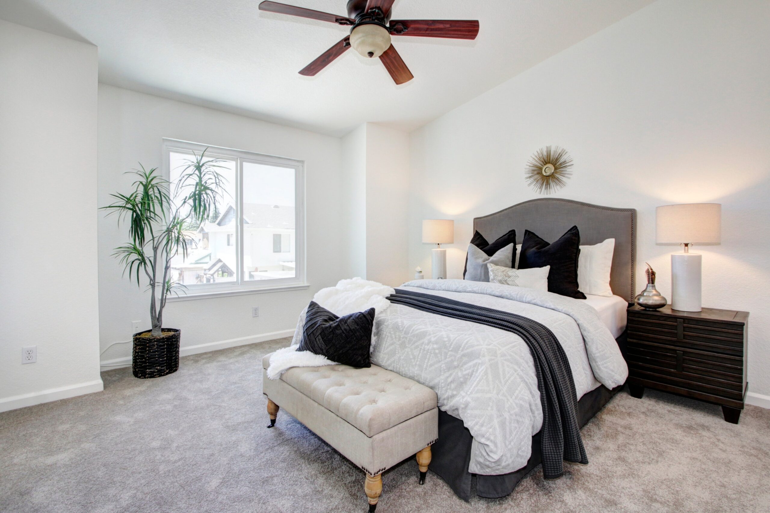 Lomand_Ct_Sacramento_7