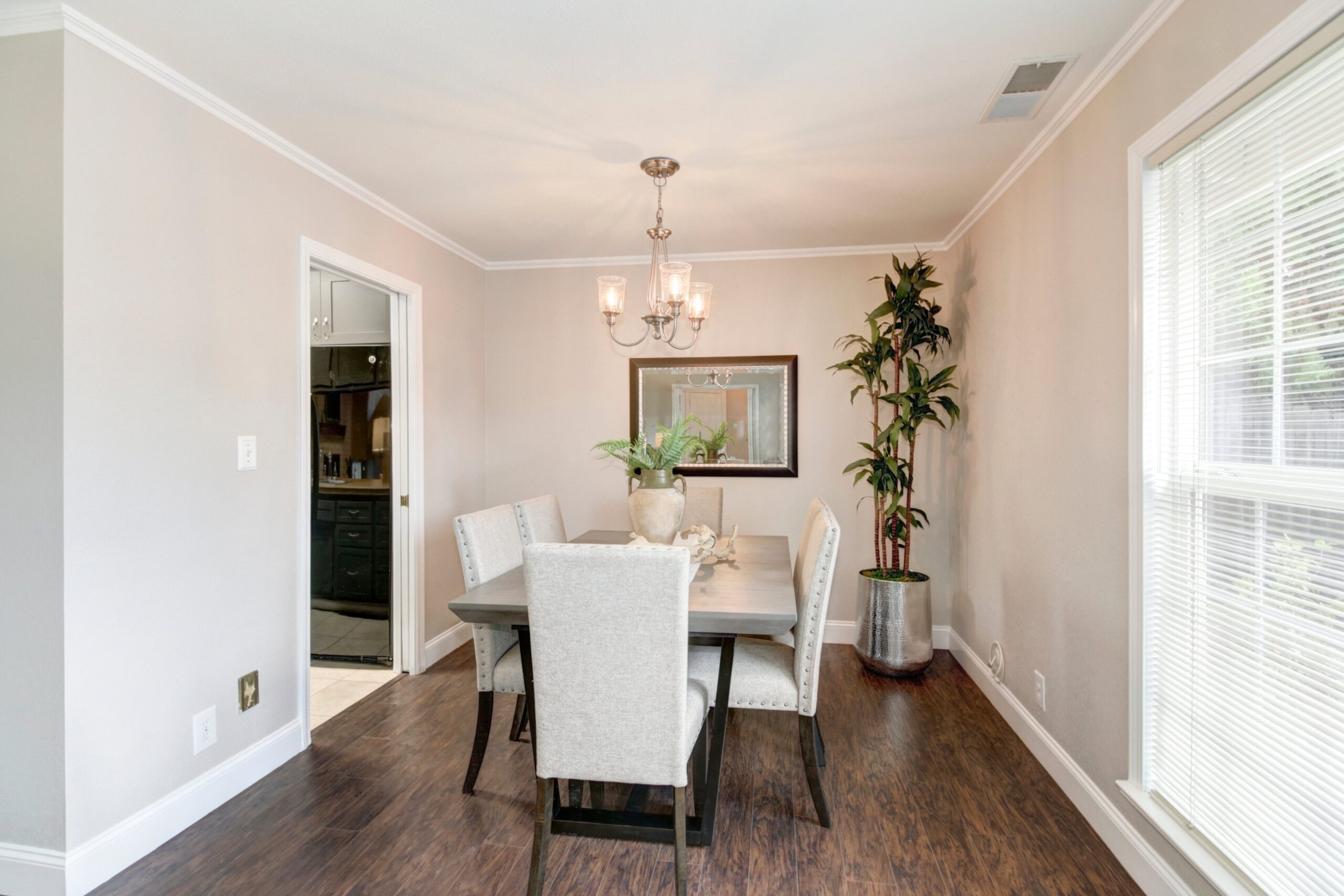 Midas_Ave_Rocklin_4