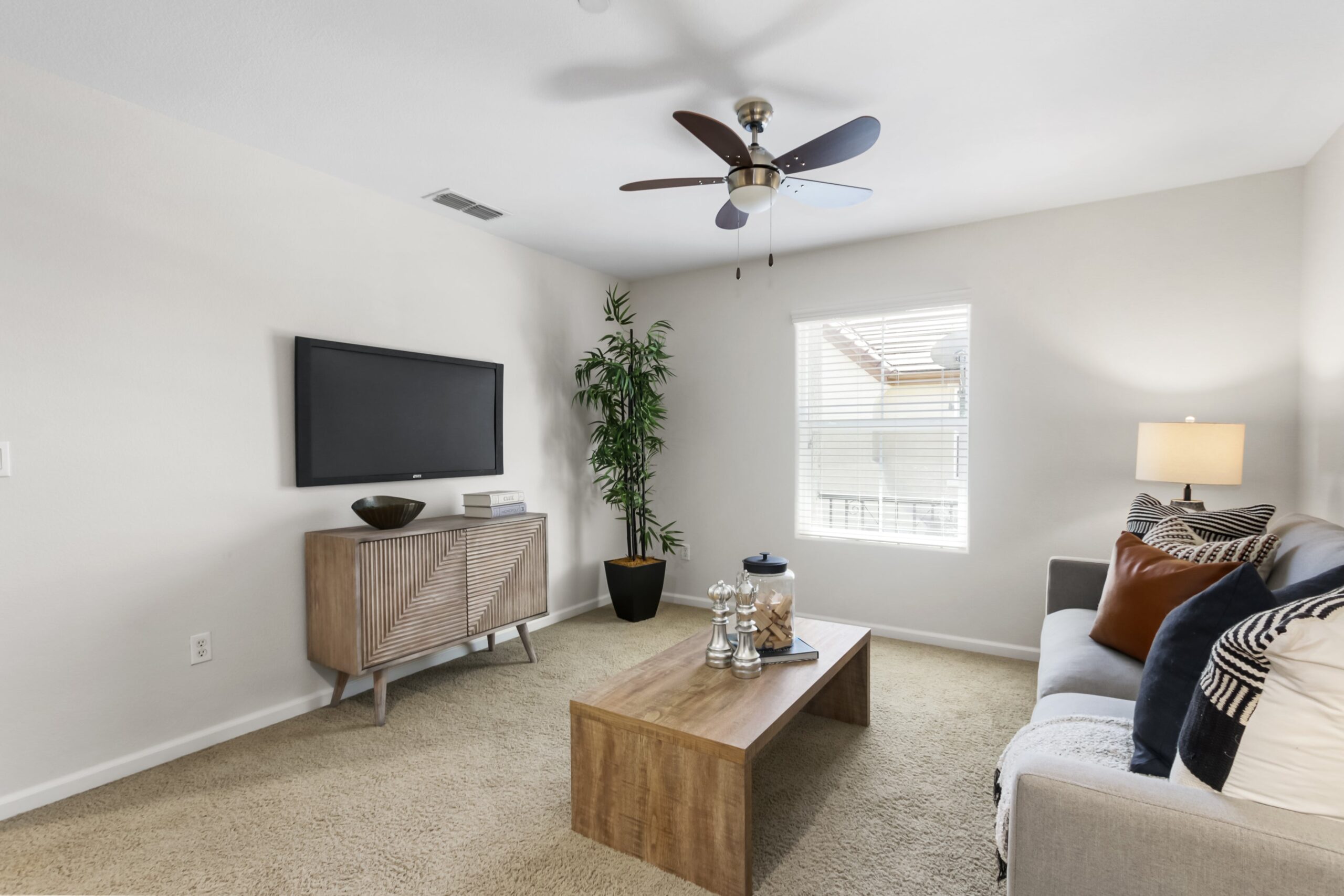 Monet_Ln_Folsom_10