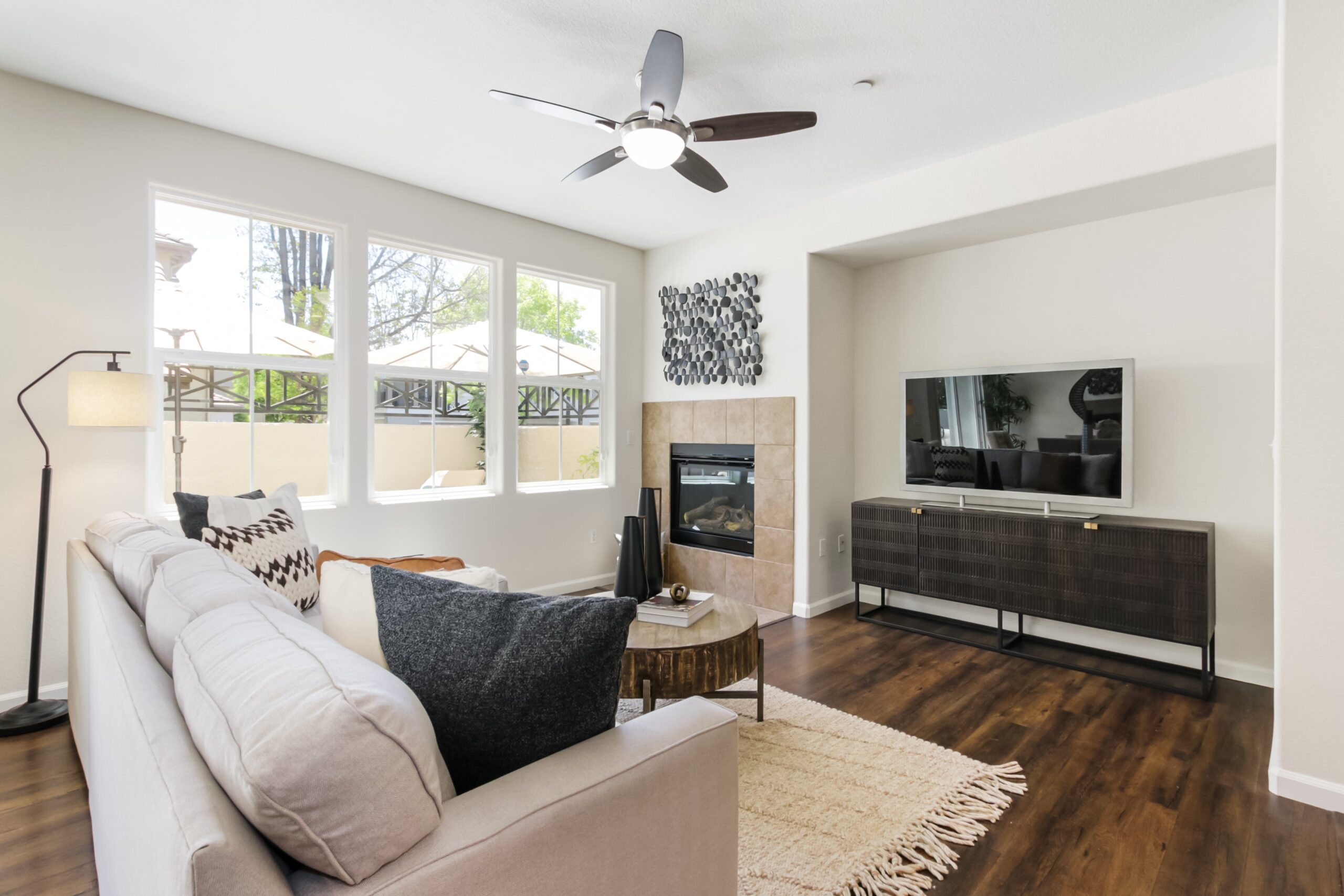 Monet_Ln_Folsom_20