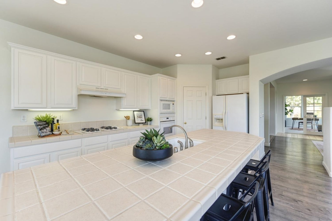 Muirkirk_Ct_Folsom_5