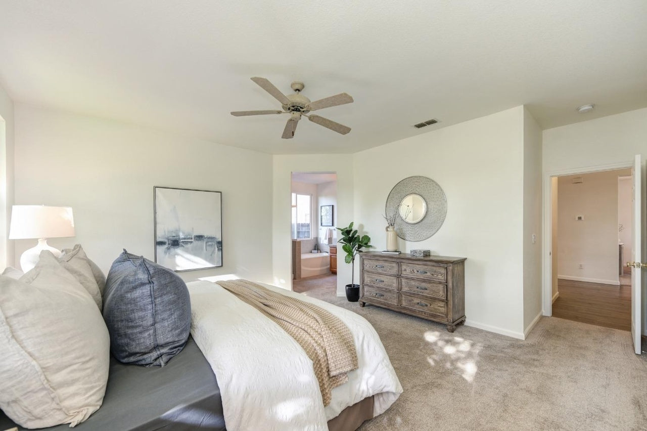 Muirkirk_Ct_Folsom_9