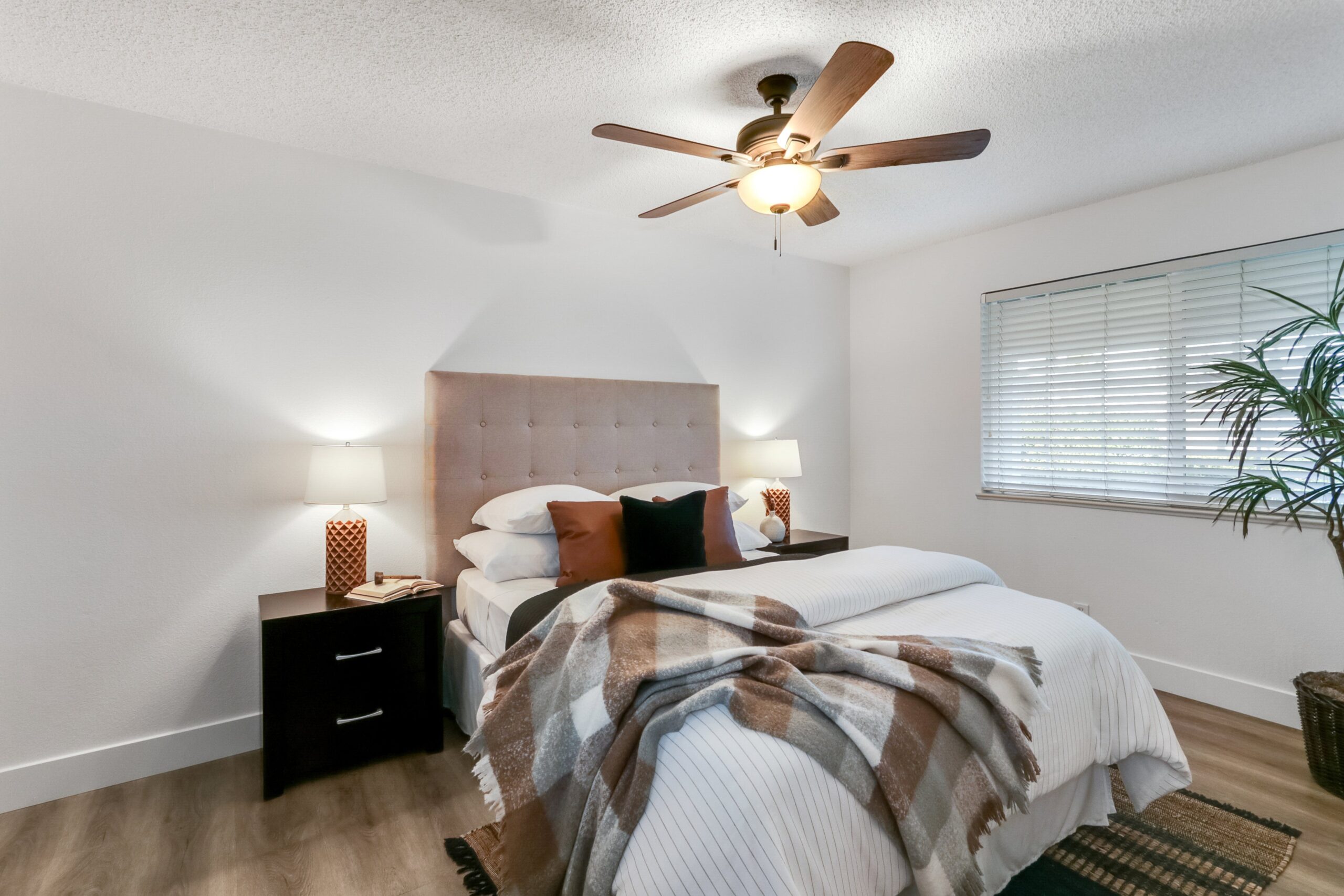 Oak_Creek_Ct_Roseville_11