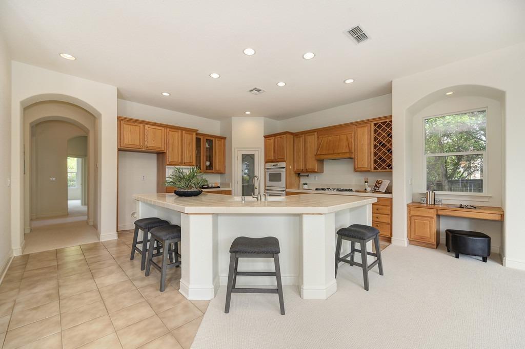 Oak_Hill_Way_Roseville_2