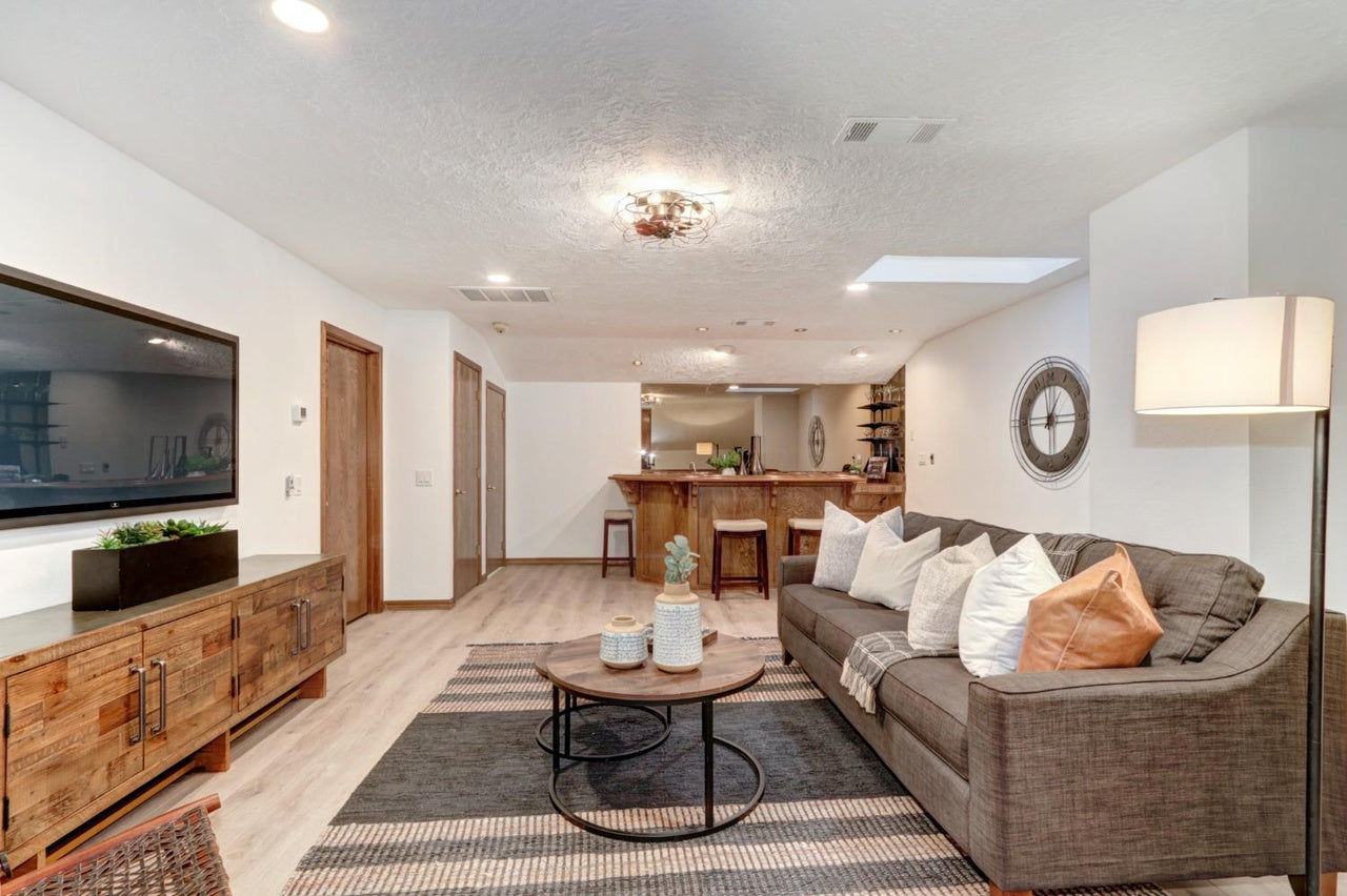 Oak_Hills_Ct_Carmichael_18