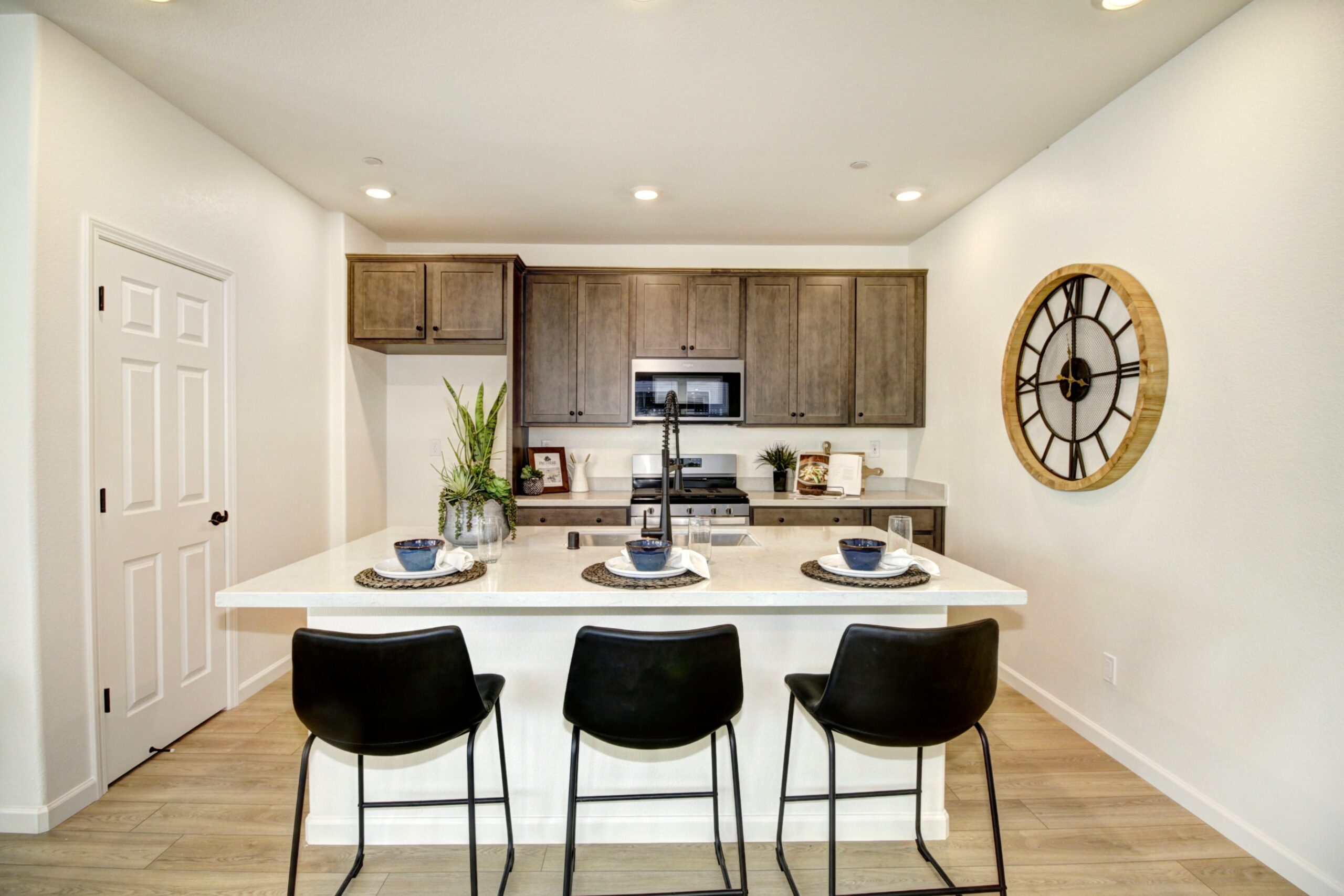 Ocho_Way_Elk_Grove_5