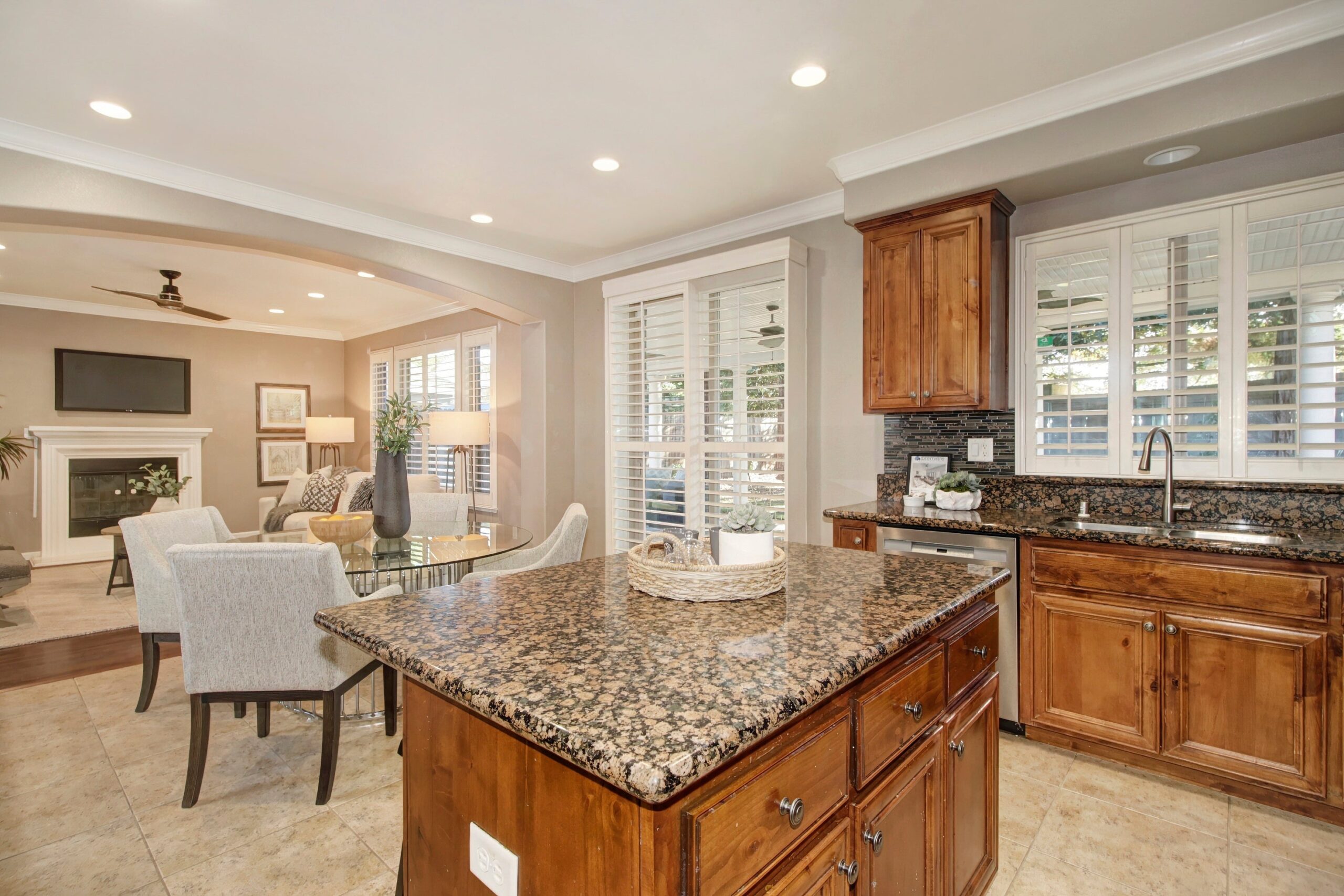 Patina_Ct_Roseville_4