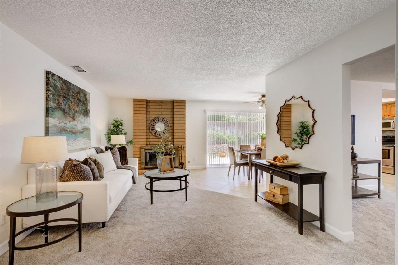 River_Trails_Cir_Rancho_Cordova_1