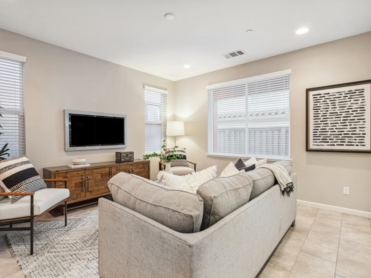 Roma_Way_Roseville_2