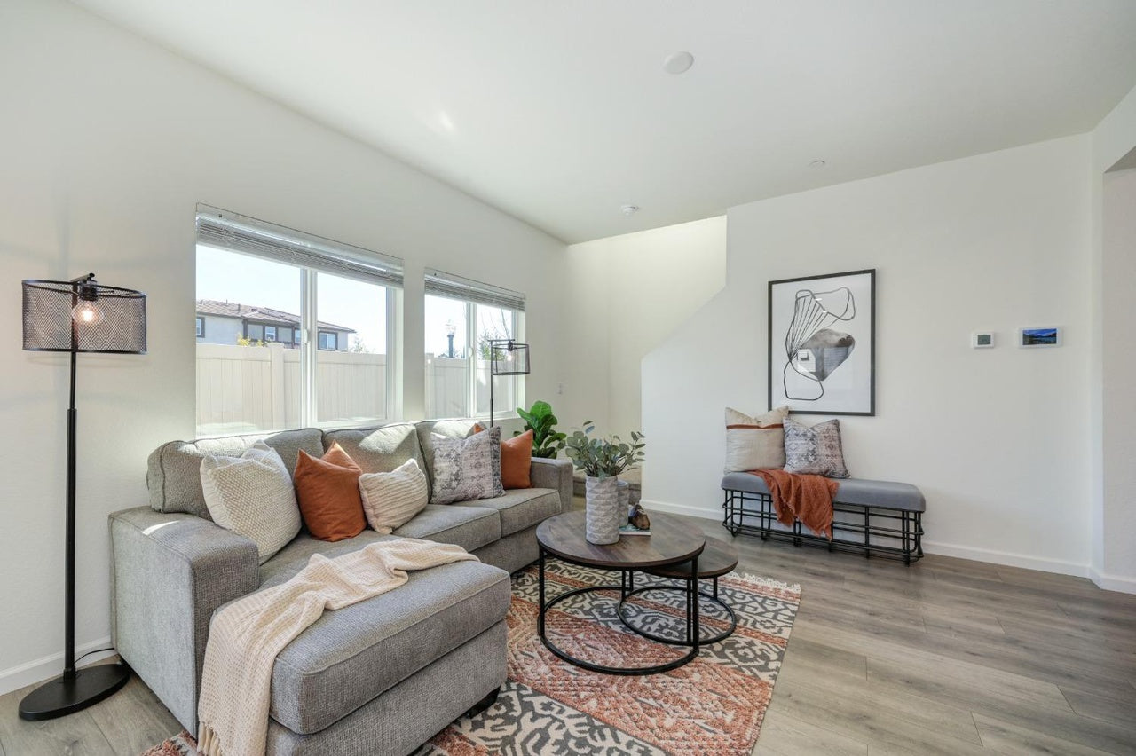 Roseparke_Way_Sacramento_1