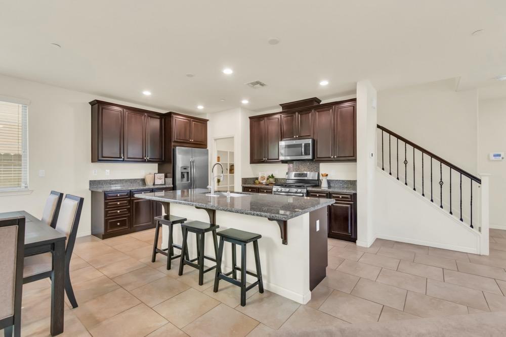 Ryland_Dr_El_Dorado_Hills_8