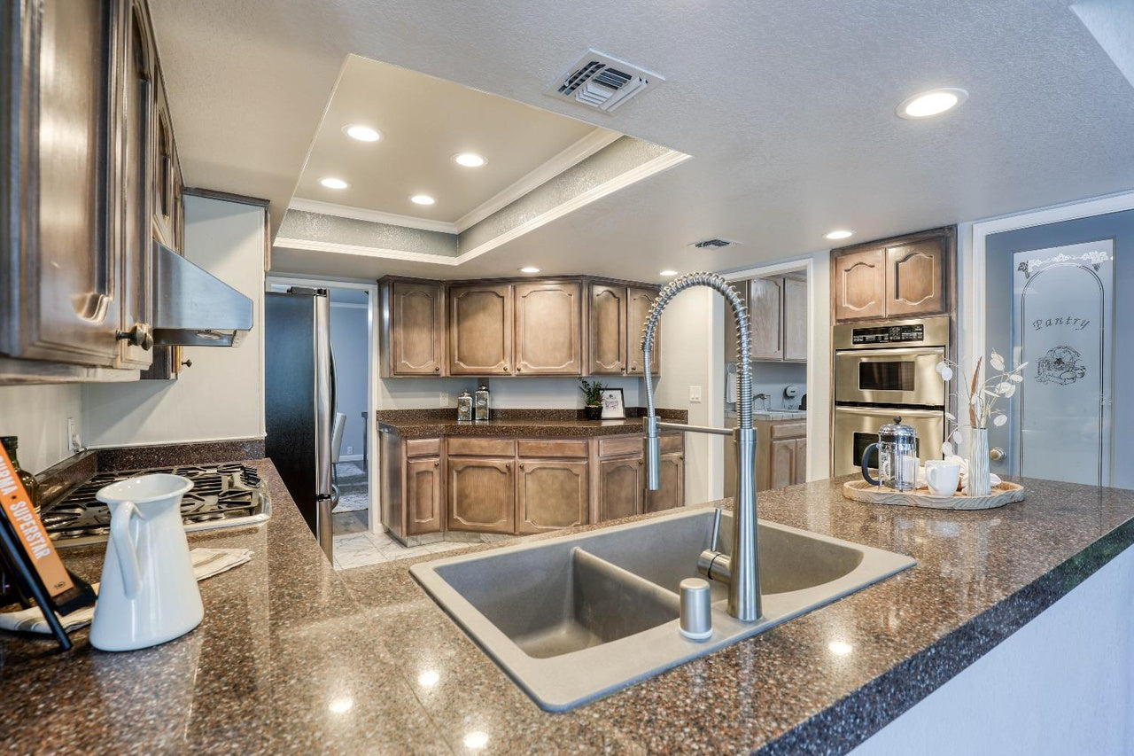 Somer_Ridge_Dr_Roseville10
