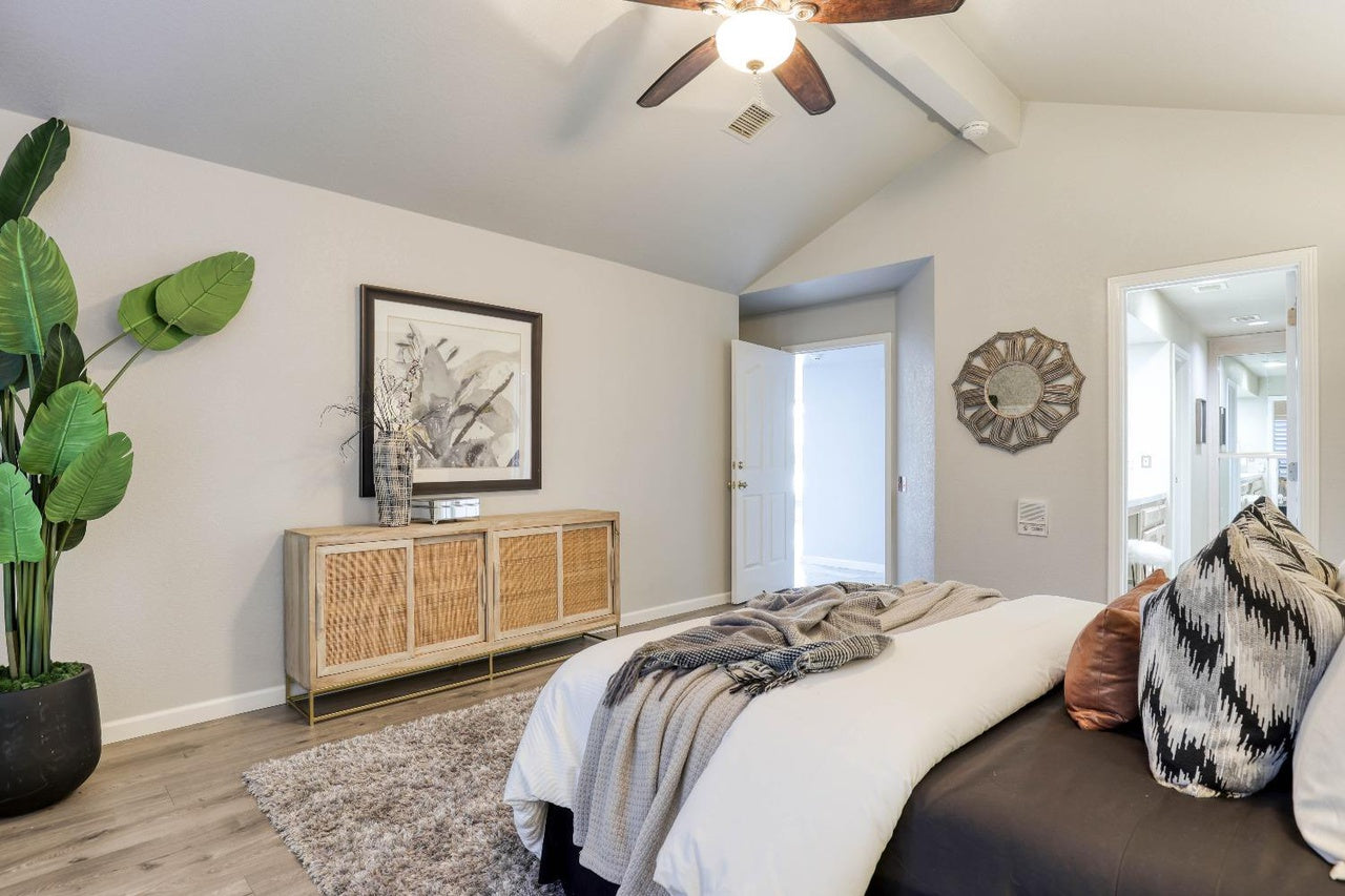 Somer_Ridge_Dr_Roseville14