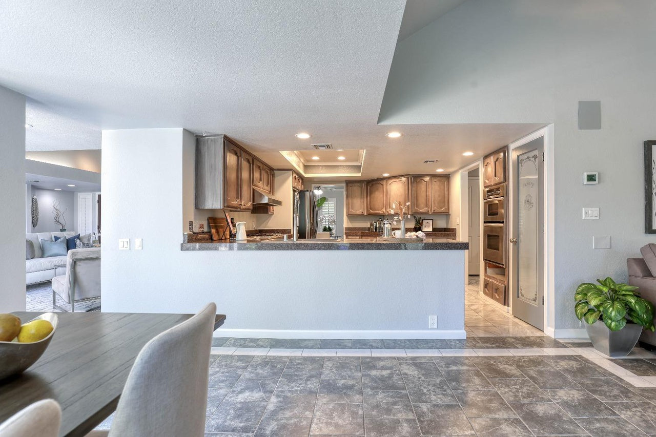 Somer_Ridge_Dr_Roseville9