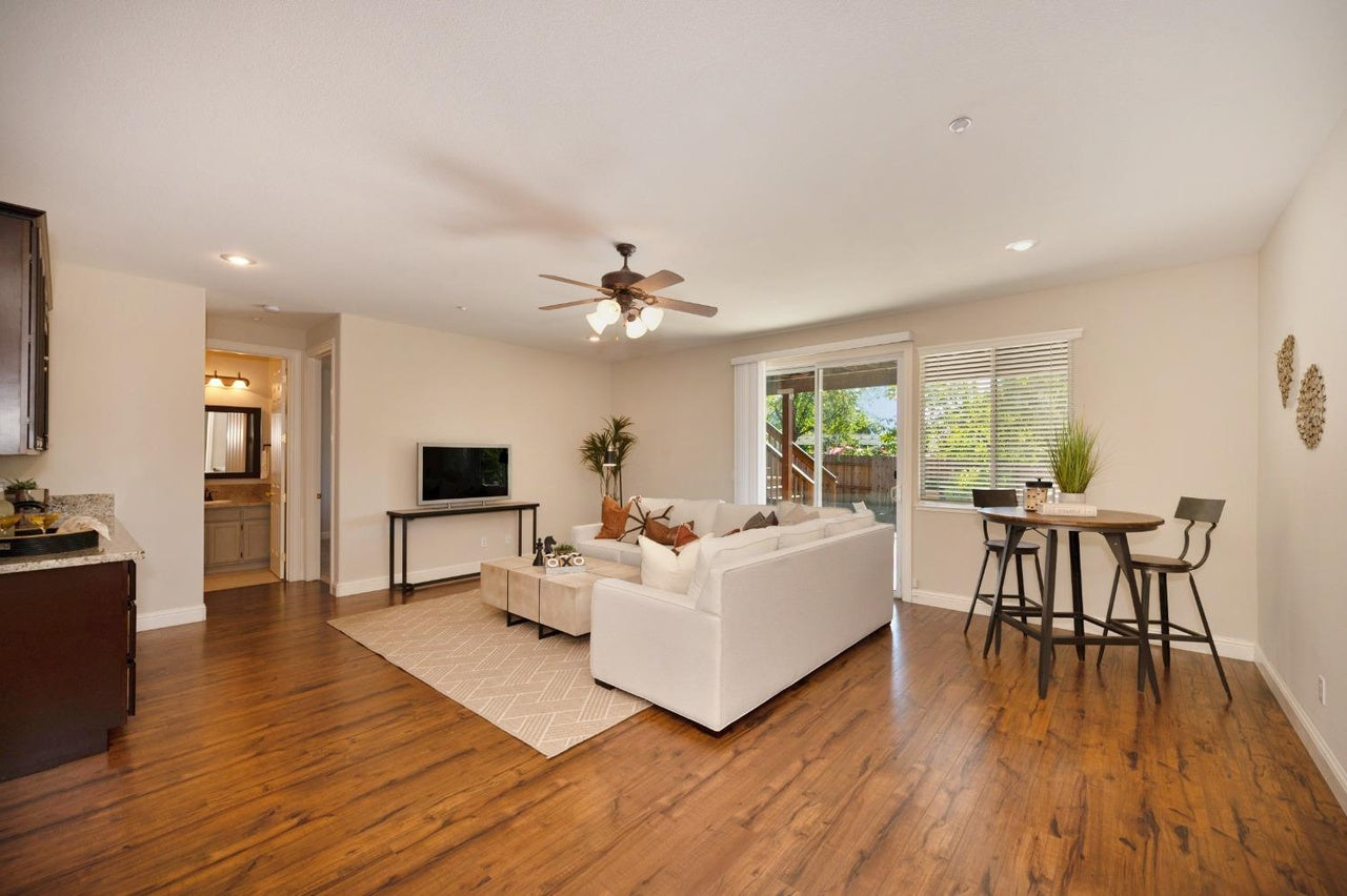 Star_Vista_Ln_Rocklin_14