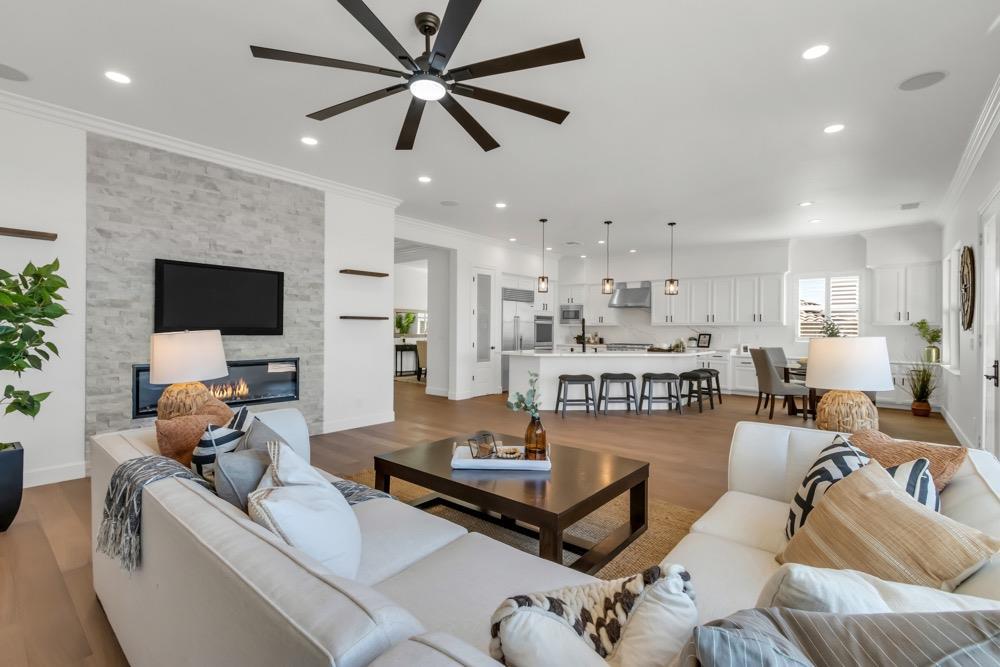 Terracina_Dr_El_Dorado_Hills-1