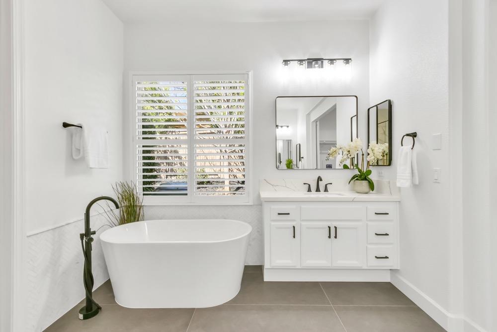 Terracina_Dr_El_Dorado_Hills-15