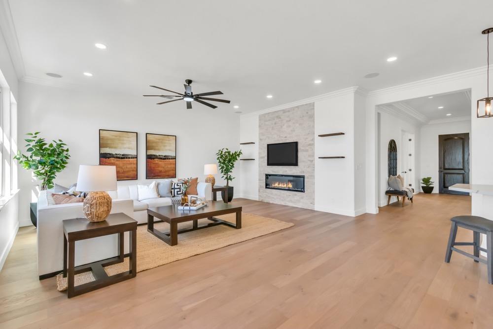 Terracina_Dr_El_Dorado_Hills-2