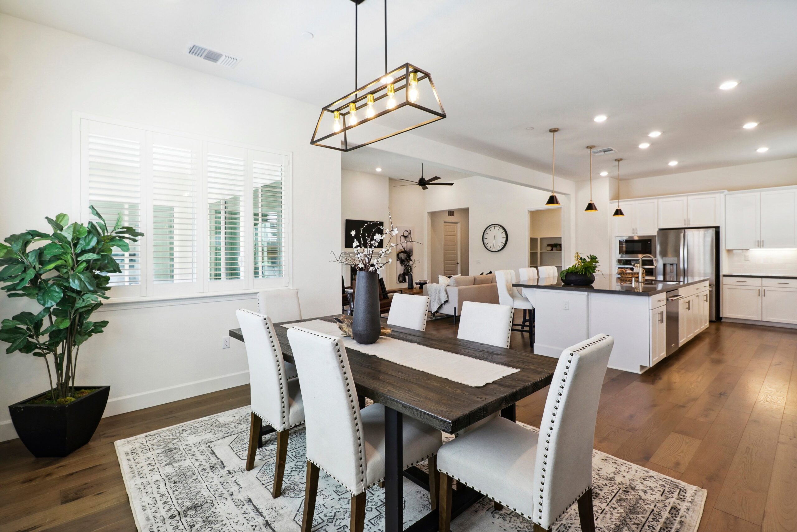 Trumpet_Lily_Way_Roseville_7
